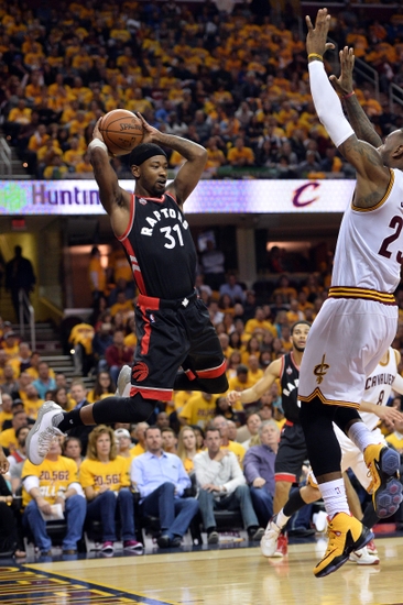 May 17, 2016; Cleveland, OH, USA; Toronto Raptors forward Terrence Ross (31) makes a pass during the second quarter against the Cleveland Cavaliers in game one of the Eastern conference finals of the NBA Playoffs at Quicken Loans Arena. Mandatory Credit: Ken Blaze-USA TODAY Sports